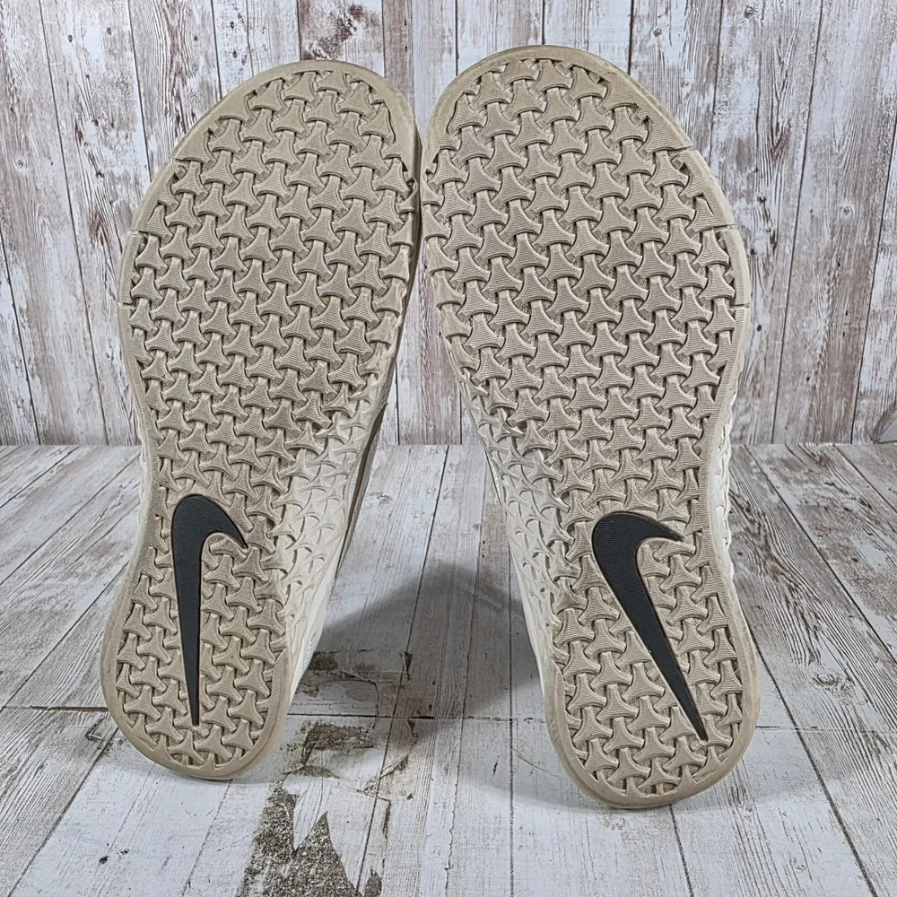 Nike Metcon 4 Womens 9.5 Sail Metallic Gold Training Shoes AV2141-120